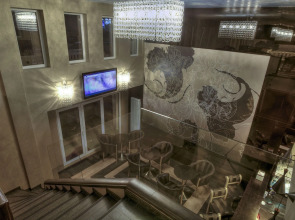 Z Executive Boutique Hotel