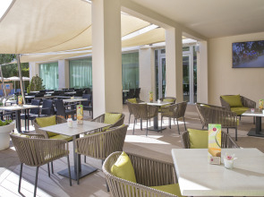 Отель JS Alcudi Mar