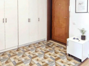 Солнечный эвкалипт на улице Крылова