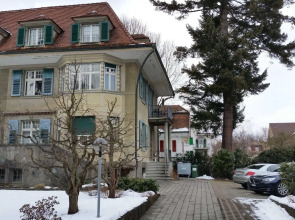 Max Aviation Villa & Apartments