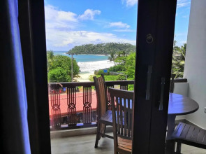 Randiya Sea View Hotel