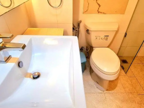 Atlantis Condo Resort by GPS