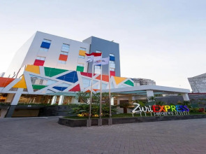 Zuri Express Mangga Dua