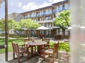 Novotel Queenstown Lakeside