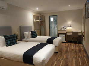 BreakFree on Broadway Sydney