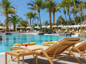 Отель Jardines de Nivaria