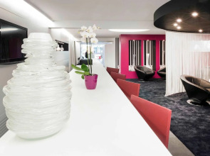 Отель Hotel Louise