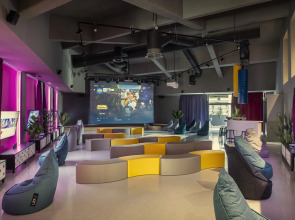 President Hotel, Valamar Collection