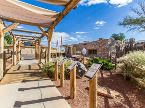 Navajoland Hotel of Tuba City