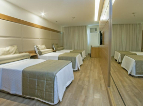 Américas Granada Hotel