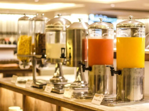 Отель The Nest Hotel Nusa Dua