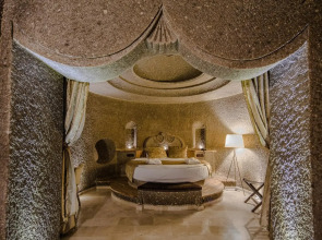 Lunar Cappadocia Hotel