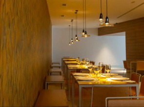 Hotel Macia Sevilla Kubb