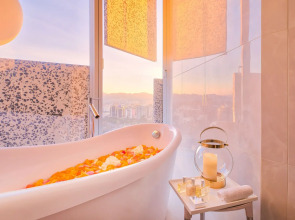 Maritim Hotel Plaza Tirana