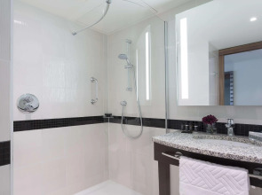 Отель Hampton by Hilton Warsaw City Centre