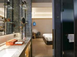 Paco Business Hotel Datang Metro Station