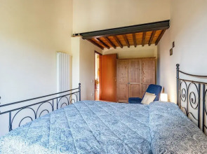 Tuscan Sun With Shared Pool