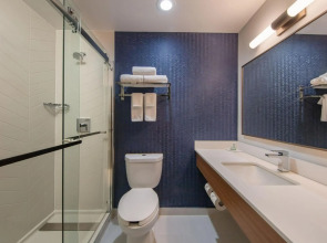 Fairfield Inn by Marriott JFK Airport