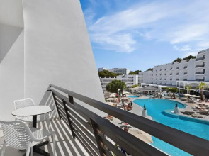 Palmanova Suites by TRH