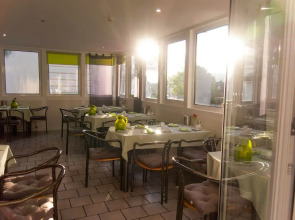 Also-hotel an der Hardt