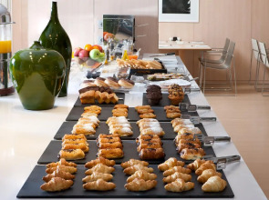 DoubleTree by Hilton Hotel Girona