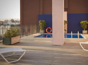 Отель Onix Rambla