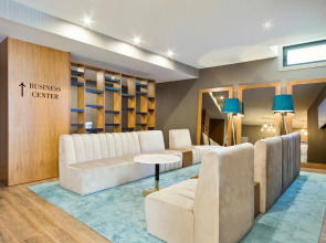 Hotel Acta The Avenue