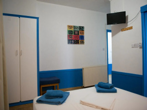 Le Village Hotel - Adults Only