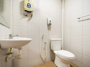 OYO 301 River Inn Hotel