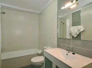 Paloma Beach Apartments