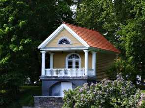 Загородный клуб и spa-центр усадьбы Вихула