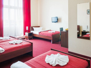 Mikon Eastgate Hotel