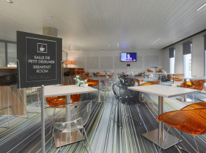 Отель Lodge In Paris 13 