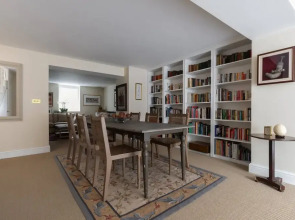 Portland Road X by Onefinestay