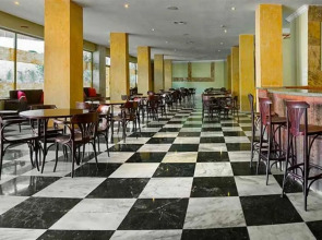 Apartamentos Pirámides