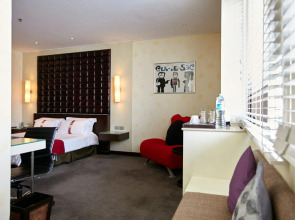 The Davis Bangkok Hotel