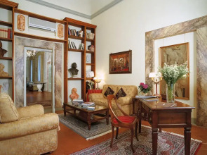 All Suites Palazzo Magnani Feroni