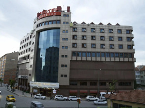 Saffron Hotel