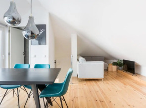 MY LX FLAT Bairro Alto Design Apartments