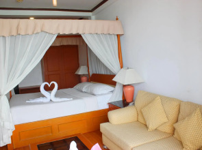 Orchid Hotel and Spa