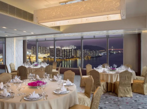 Nina Hotel Tsuen Wan West