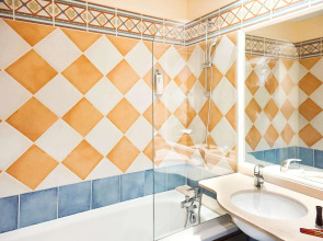 ibis Styles Arles Palais des Congrès