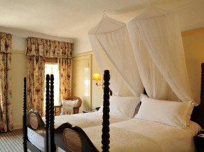 The Victoria Falls Hotel