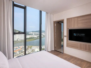 A La Carte Ha Long Bay Residence