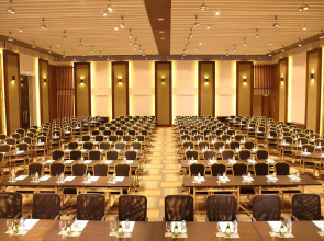 Sunrise Premium Resort Hoi An