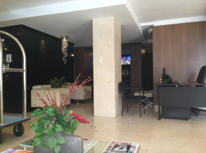 Hotel Suites Ambassador