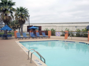 Rodeway Inn and Suites Austin