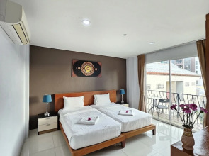 Отель La Xenia Kata Beach