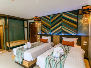 Chaokoh Phi Phi Hotel & Resort