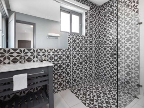 Gran Hotel Europa Santo Domingo, Trademark by Wyndham